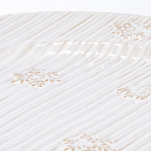 Load image into Gallery viewer, Ribbed Snowflake Plate