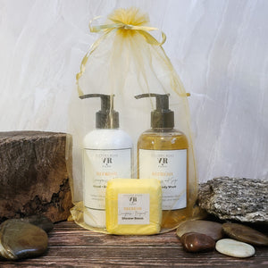 REFRESH Lemongrass + Sage Gift Bag Set