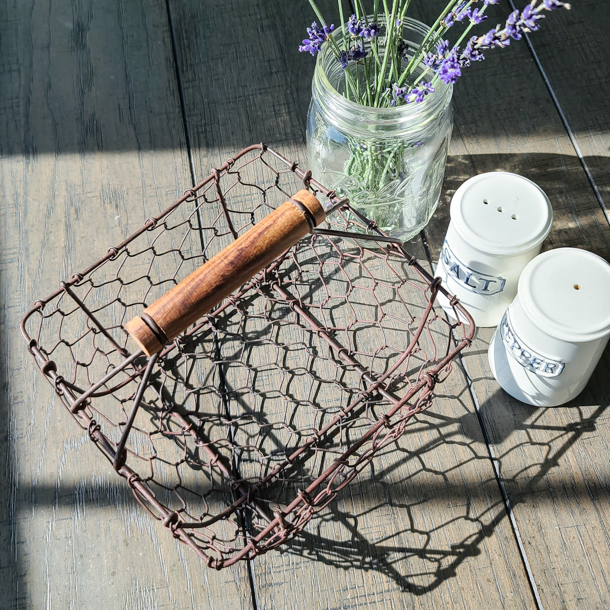 Farmhouse Chicken Wire Baskets – Victory Road Farm